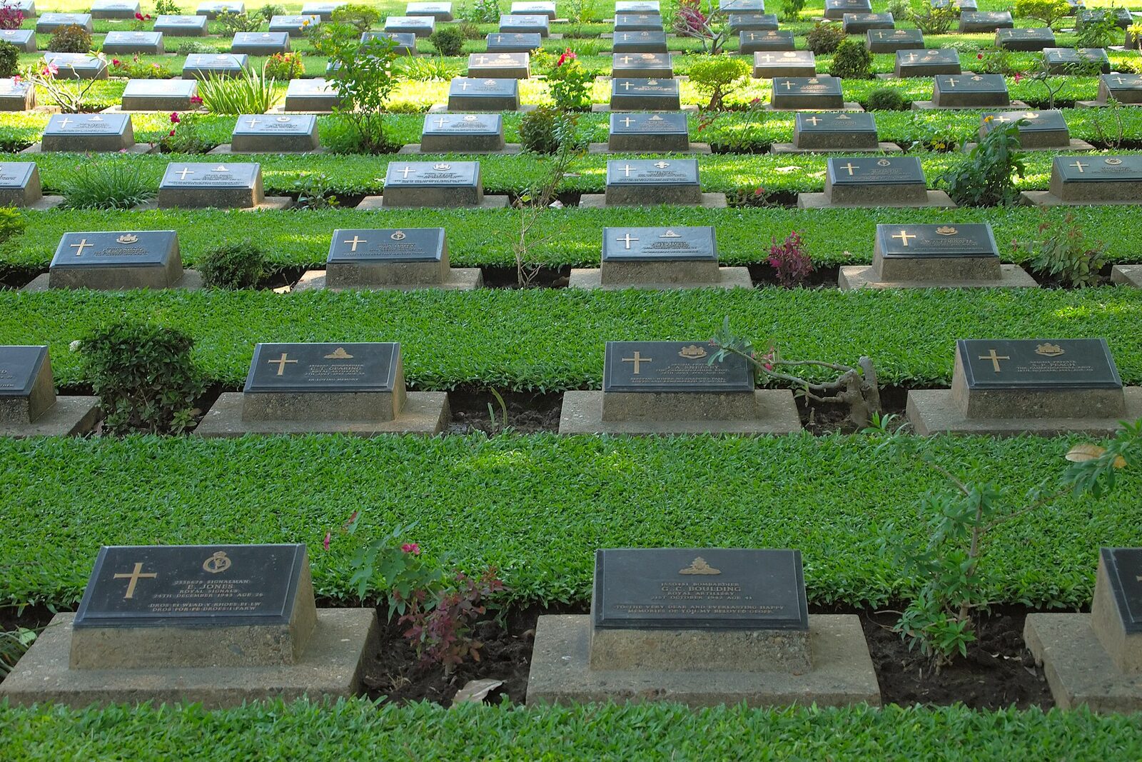 Kanchanaburi War Cemetery